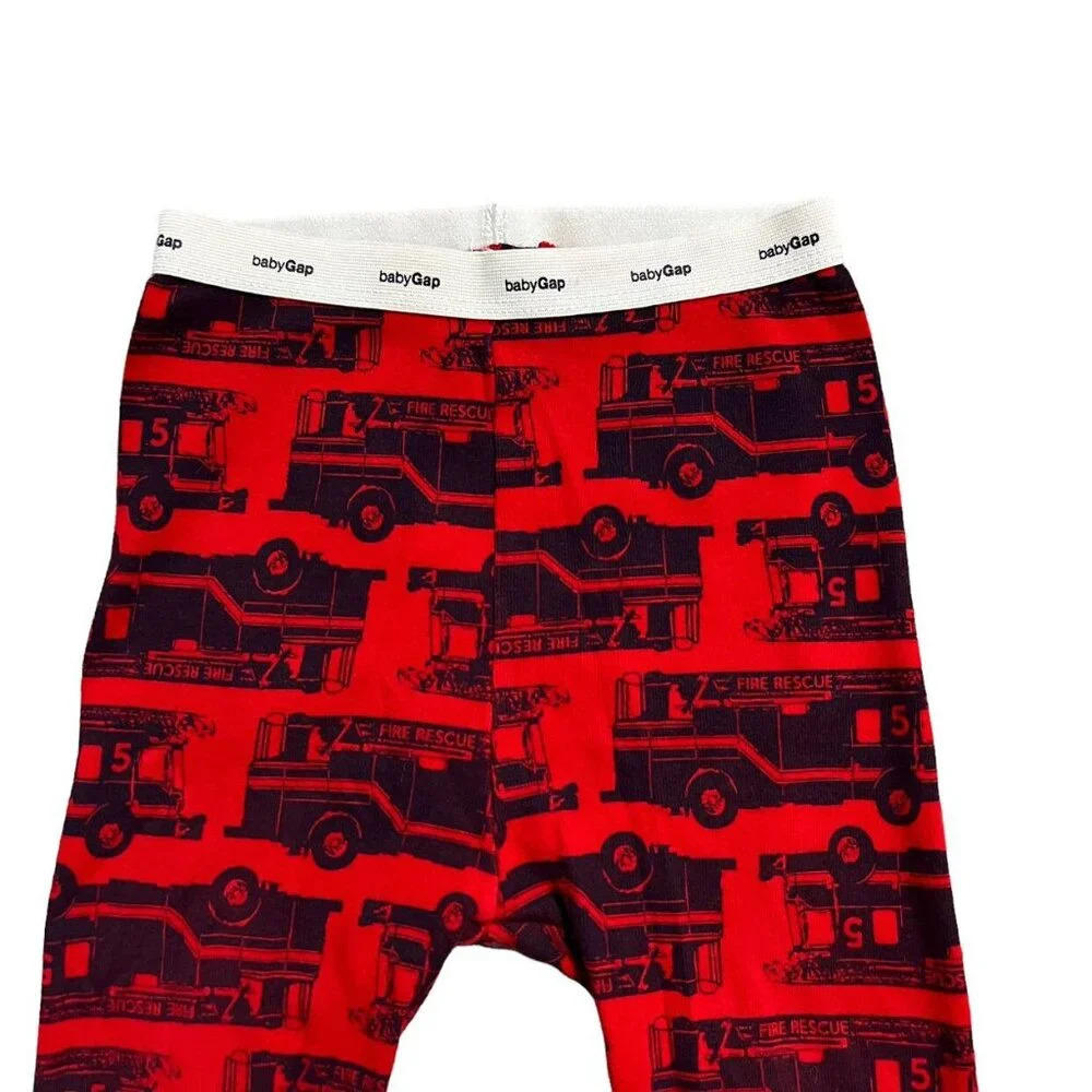 Gap Kids 18-24m Fire Engine Pajamas Set